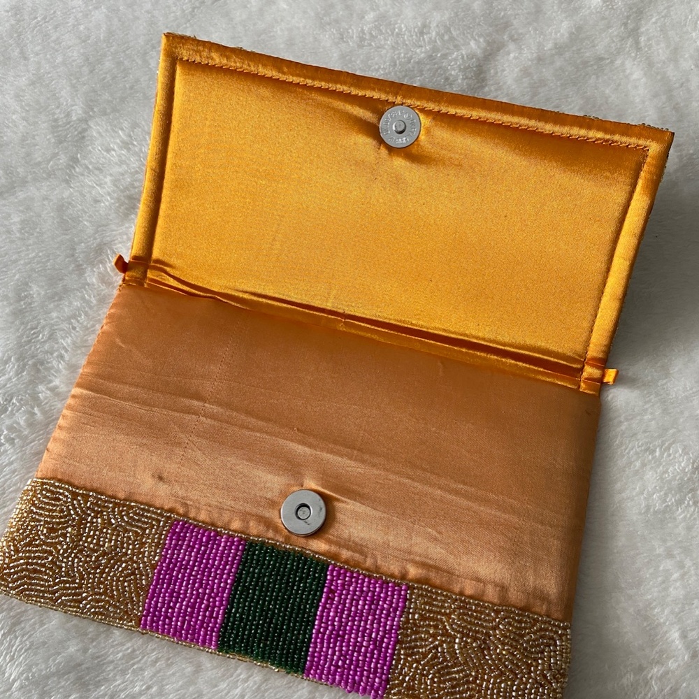 New! Golden Handmade Beaded Clutch - Picture 5 of 7